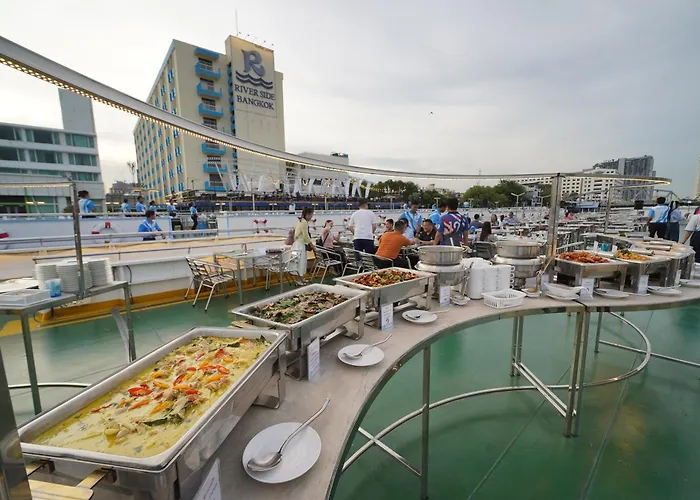 Riverside Hotel 4*