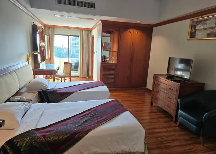 Riverside 4*