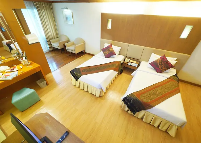 Riverside 4*