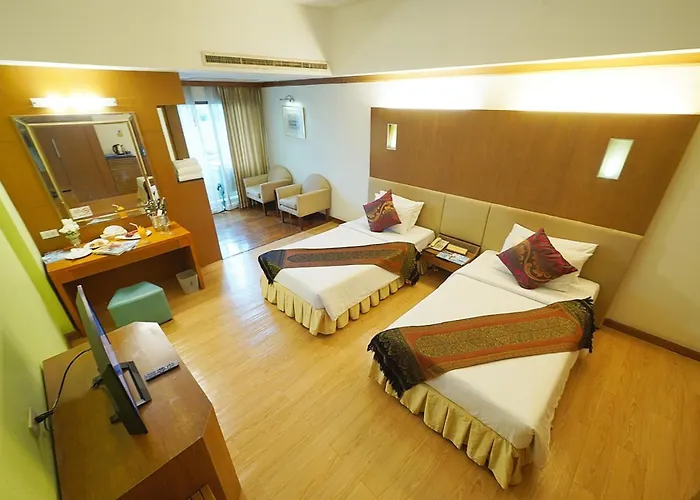 Riverside 4*