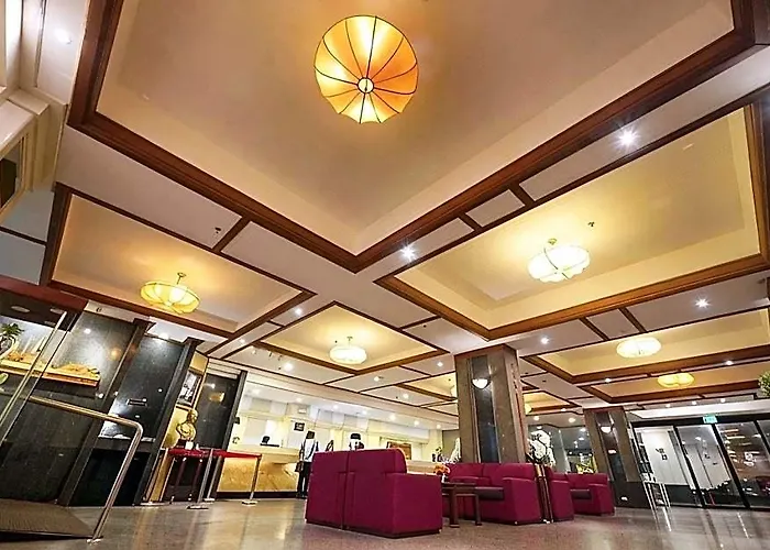 Riverside Hotel 4*