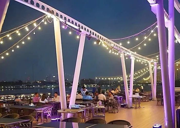 Riverside Hotel 4*